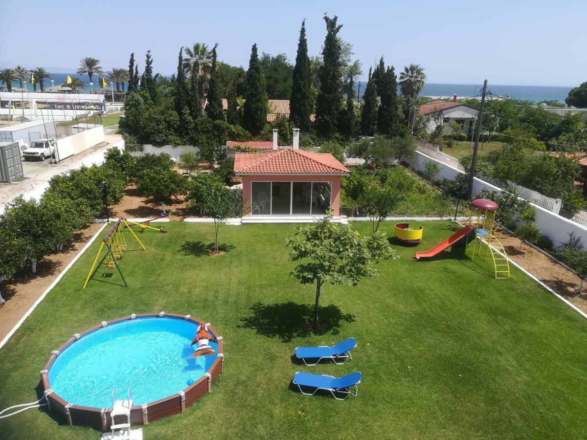 Marathon Beachside Villa 100M From The Beach Schinias Esterno foto