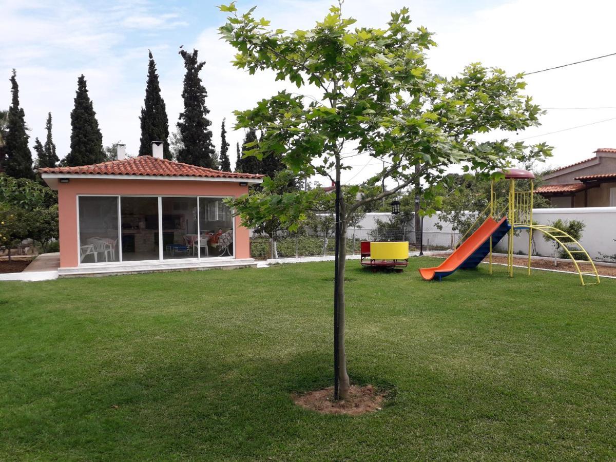 Marathon Beachside Villa 100M From The Beach Schinias Esterno foto